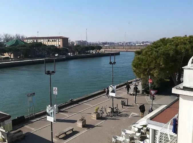 Traghetto Panzió 3*