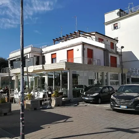 Traghetto 3*