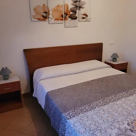 Traghetto Bed & Breakfast 3*